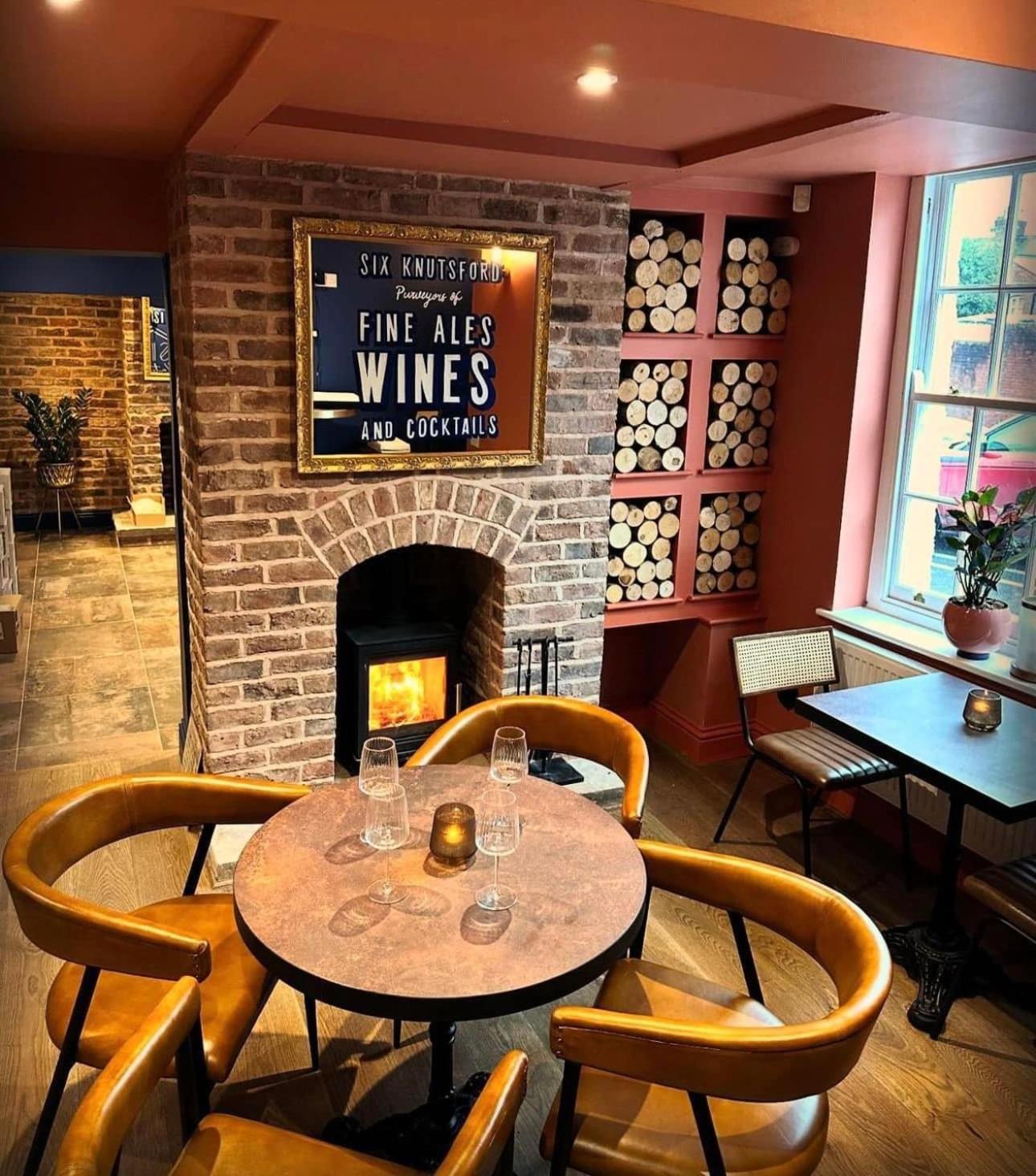 The Silk Rooms, At The Freemasons Inn Knutsford Exteriör bild